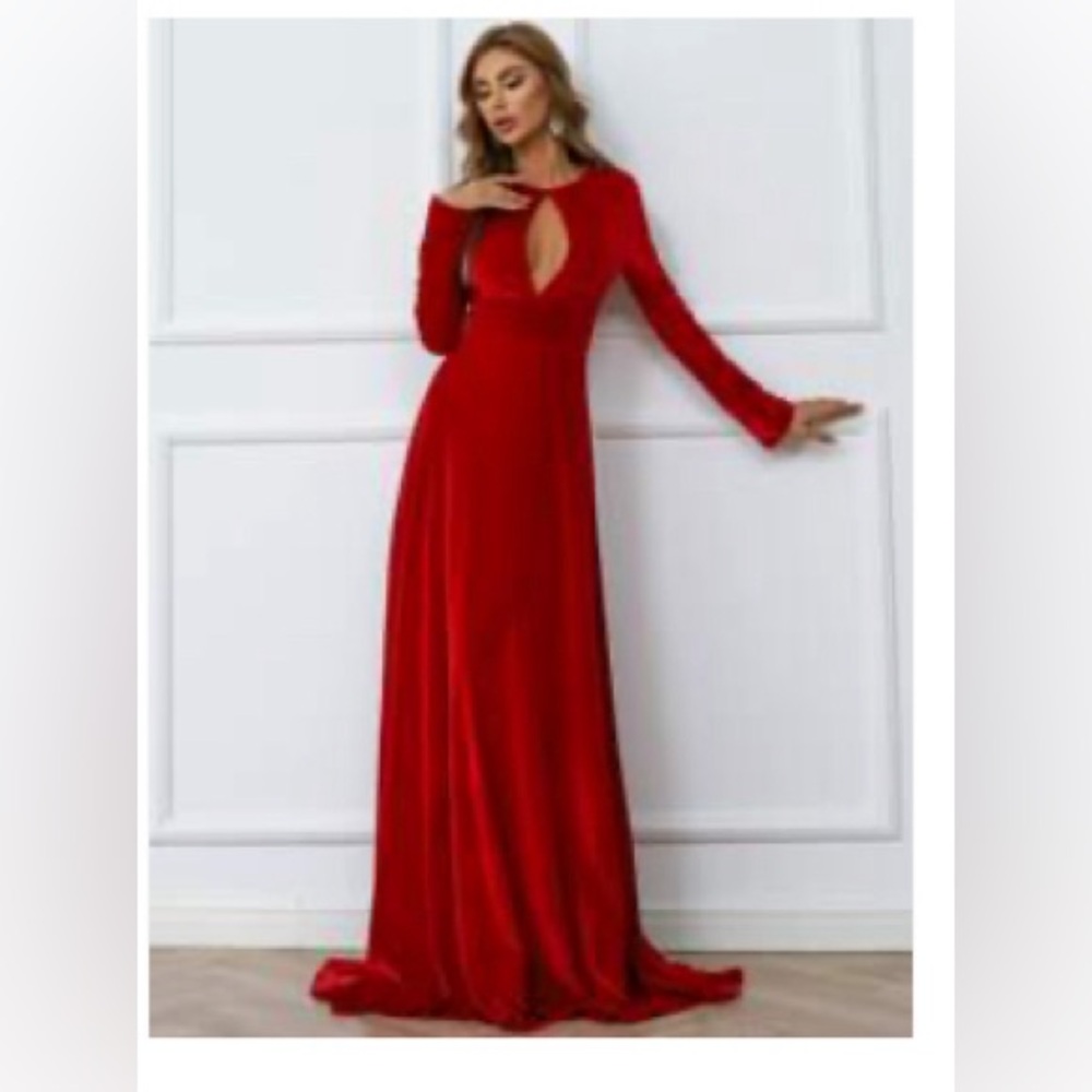 Long sleeve red velvet maxi prom dress